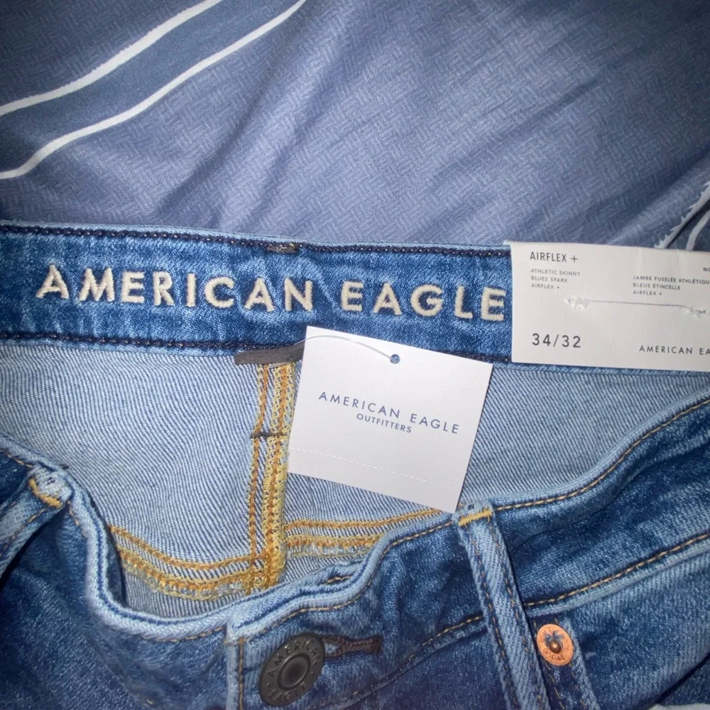 American Eagle men blue ripped jeans - Picture 4 of 7